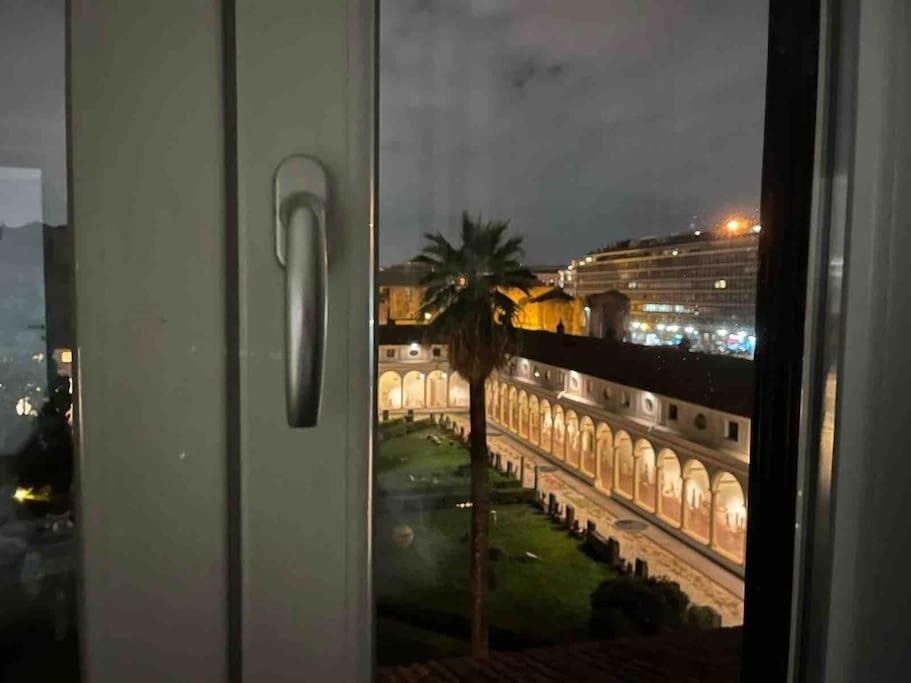 Camera X2 Con Magnifica Vista Sul Chiostro Di Michelangelo E Le Terme Di Diocleziano ローマ エクステリア 写真